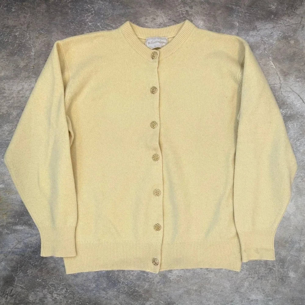 Vintage The Cashmere Company Butter Yellow Cardigan Adult Size 42 Preppy 90s